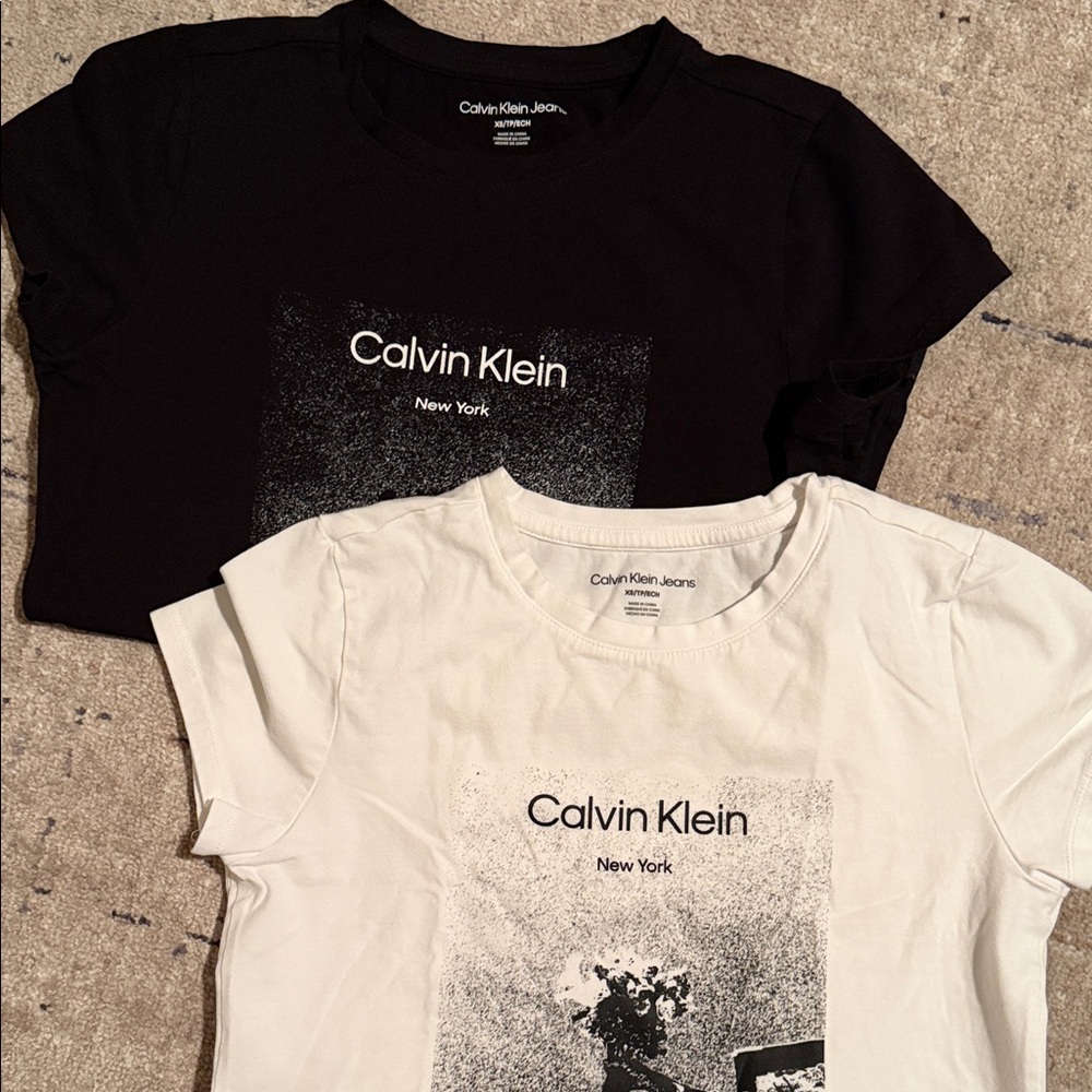 Calvin Klein White Graphic Tee